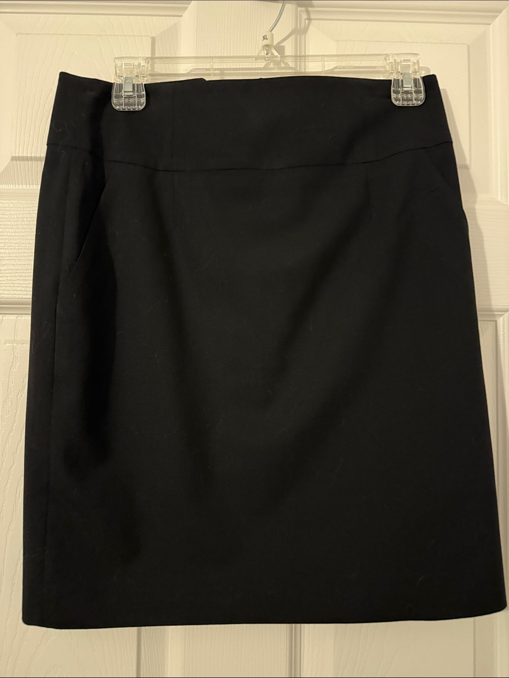 Banana Republic Black Pencil Skirt - Classic Workwear